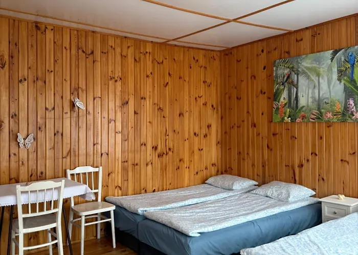 Üdülőpark Wczasy 90s *